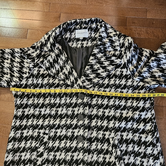Winter 3/4 length herringbone jacket - Picture 3 of 10